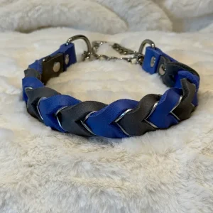 Flätat läderhalsband