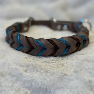 Flätat läderhalsband