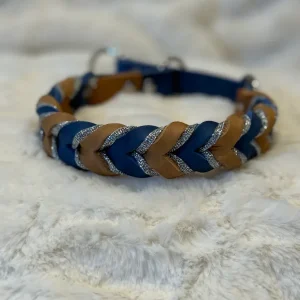 Flätat läderhalsband