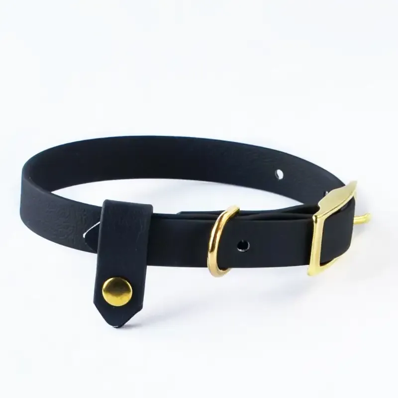 Halsband i Biothane Svart med beslag i guld