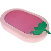 Kampanj TIAKI Strawberry kattbädd – L 60 x B 40 x H 10 cm